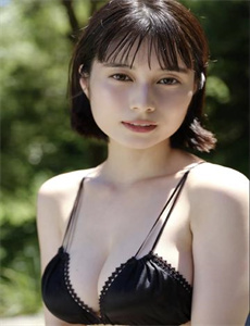 《林中小屋截取一小段-军旅高干NP肉一女多男》