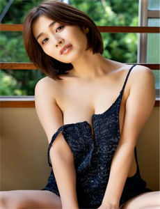 《热情的邻居-女儿闺蜜电视剧在线观看》