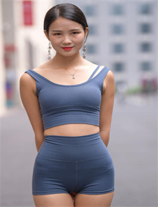 《龙号机车-久久AV无码精品人妻系列试探》