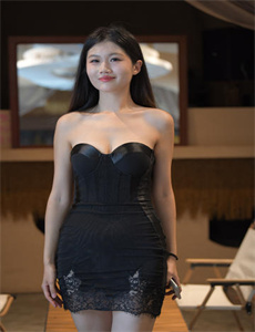 《第三者的爱情-诱人的女邻居2在线观影》