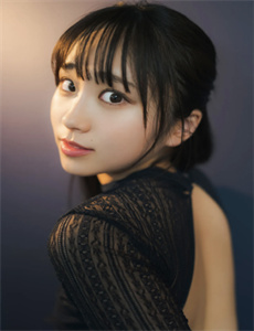 《郑浩南电影-回娘家的女儿与老父亲》